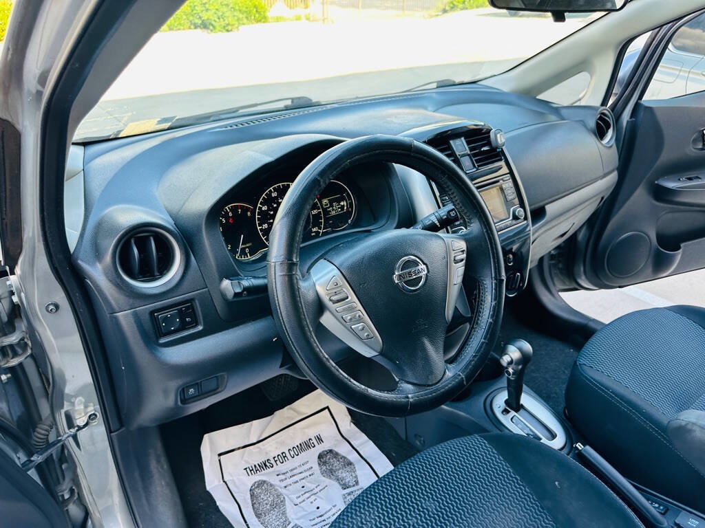 Used 2015 Nissan Versa Note FWD image 12