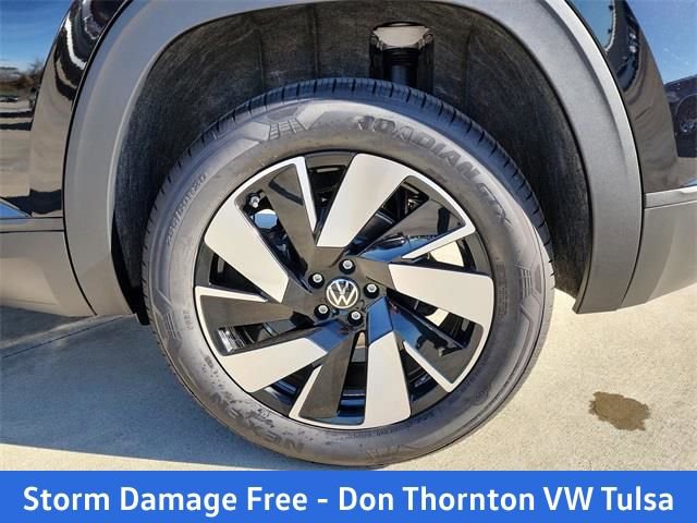 New 2026 Volkswagen Atlas Cross Sport SE image 28