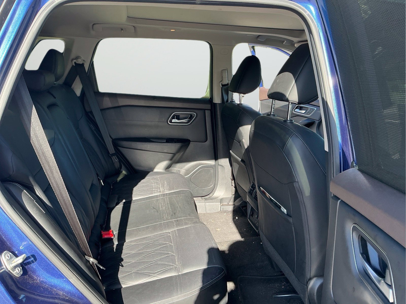 Used 2023 Nissan Rogue Platinum w/ Platinum Premium Package FWD image 13