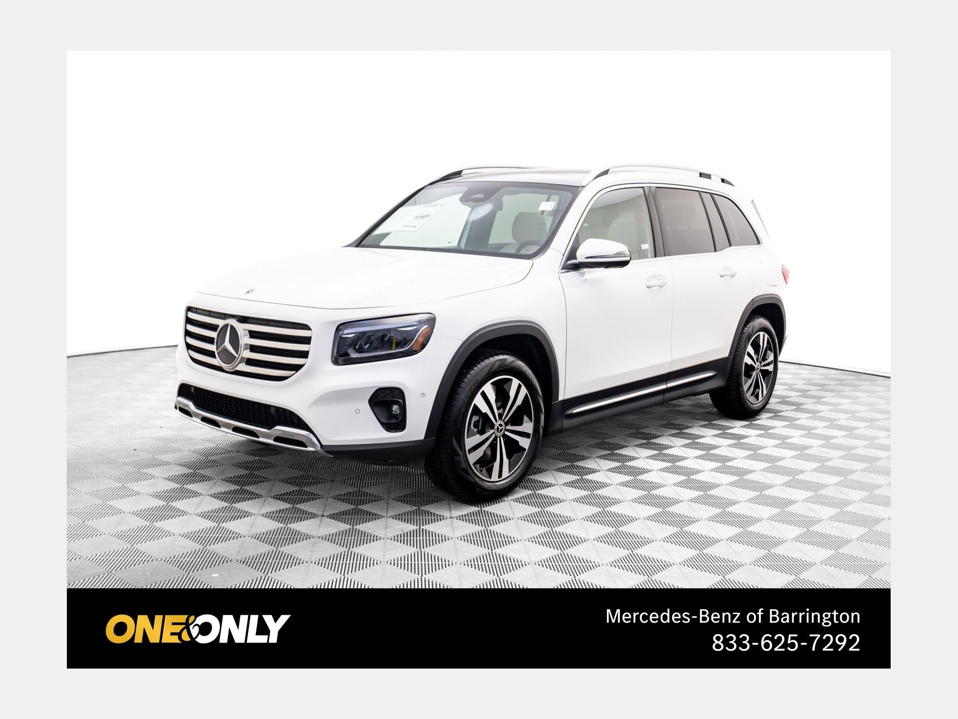 New 2026 Mercedes-Benz GLB 250 4MATIC image 1