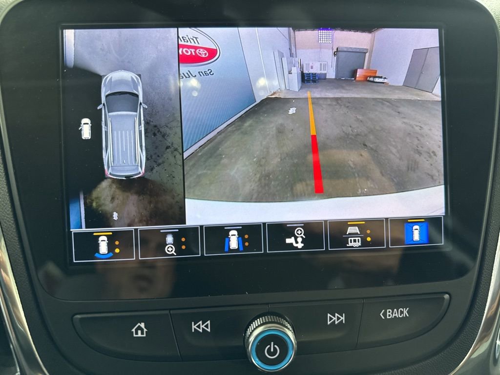 Used 2024 Chevrolet Equinox LT image 48