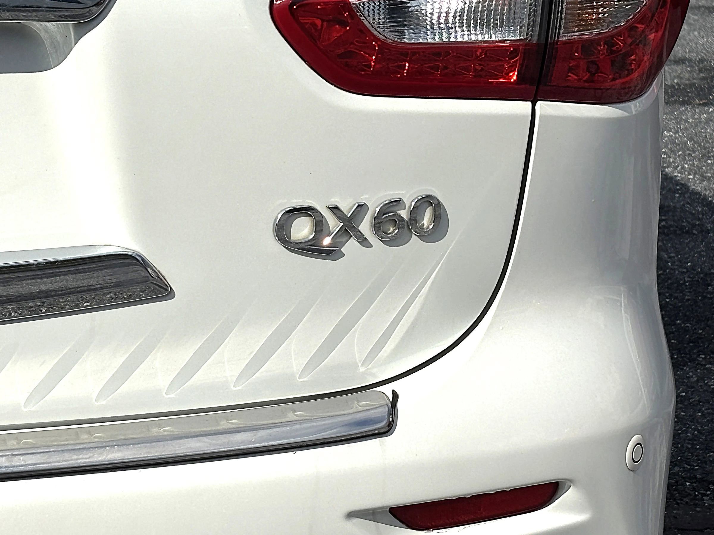 Used 2015 INFINITI QX60 AWD w/ Premium Plus Package image 35