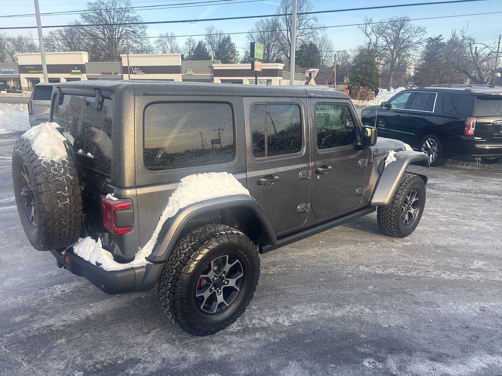 Used 2018 Jeep Wrangler Unlimited Rubicon image 3