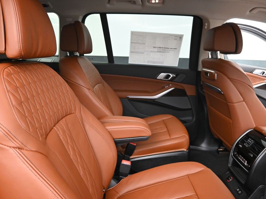 New 2026 BMW X7 xDrive40i image 25
