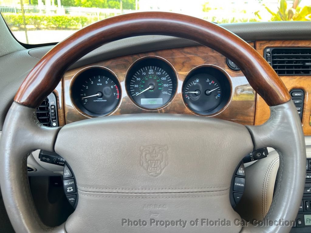 Used 2001 Jaguar XKR Convertible RWD image 55