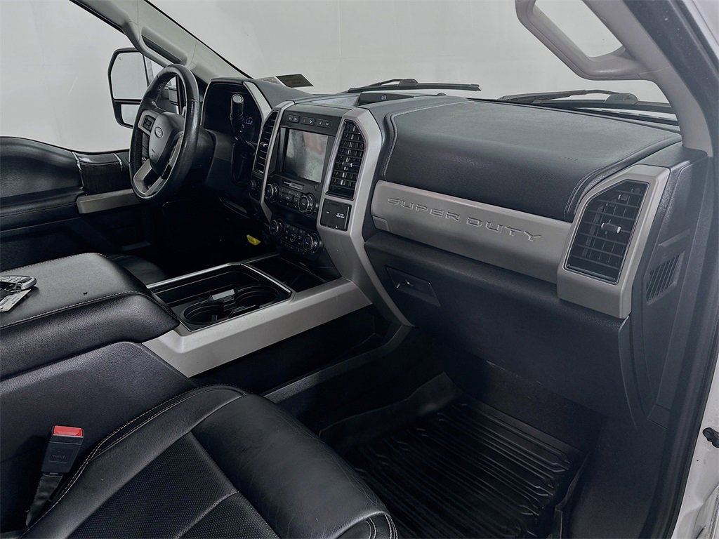 Used 2020 Ford F350 Lariat w/ Lariat Ultimate Package image 31