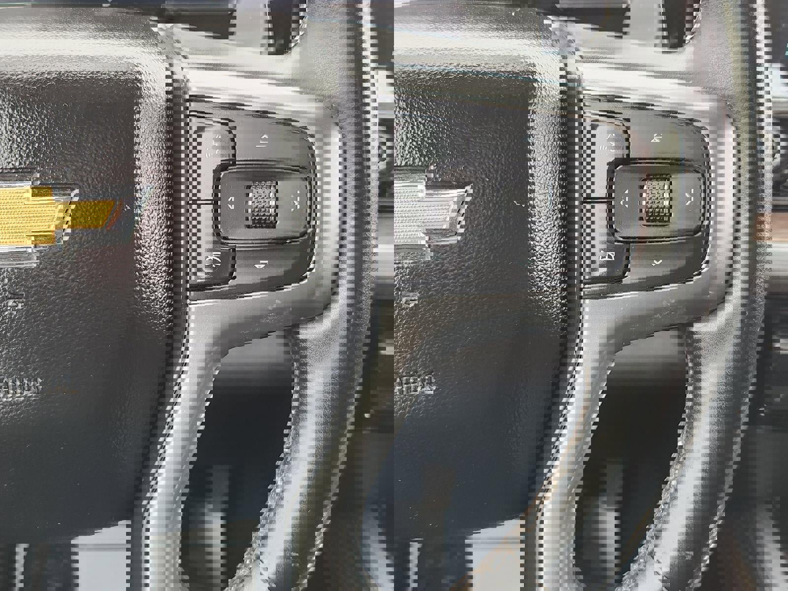 Used 2025 Chevrolet Silverado 1500 LT image 13