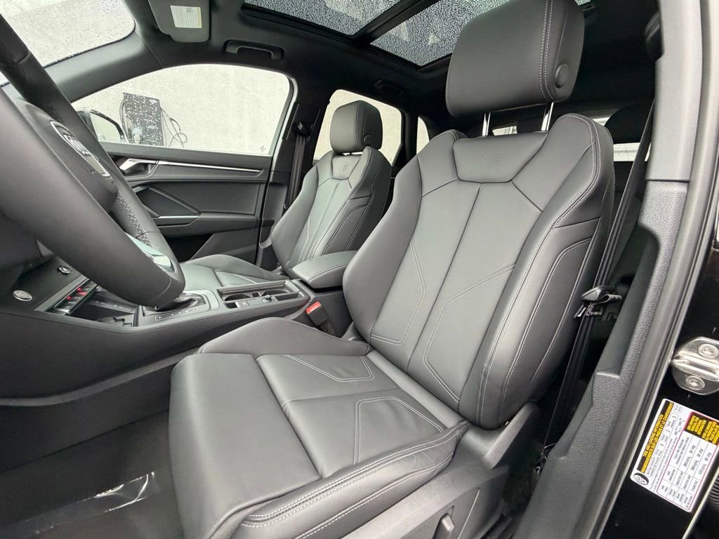 New 2025 Audi Q3 2.0T Premium image 13
