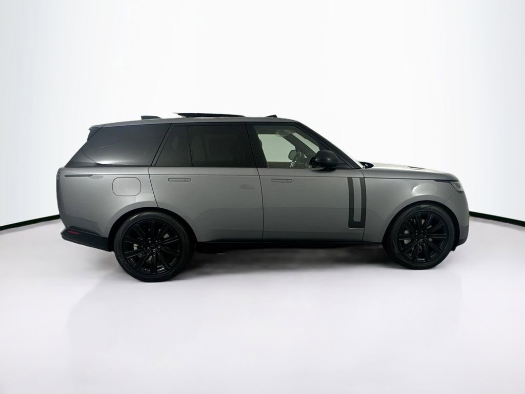 New 2026 Land Rover Range Rover SE AWD/4WD image 4