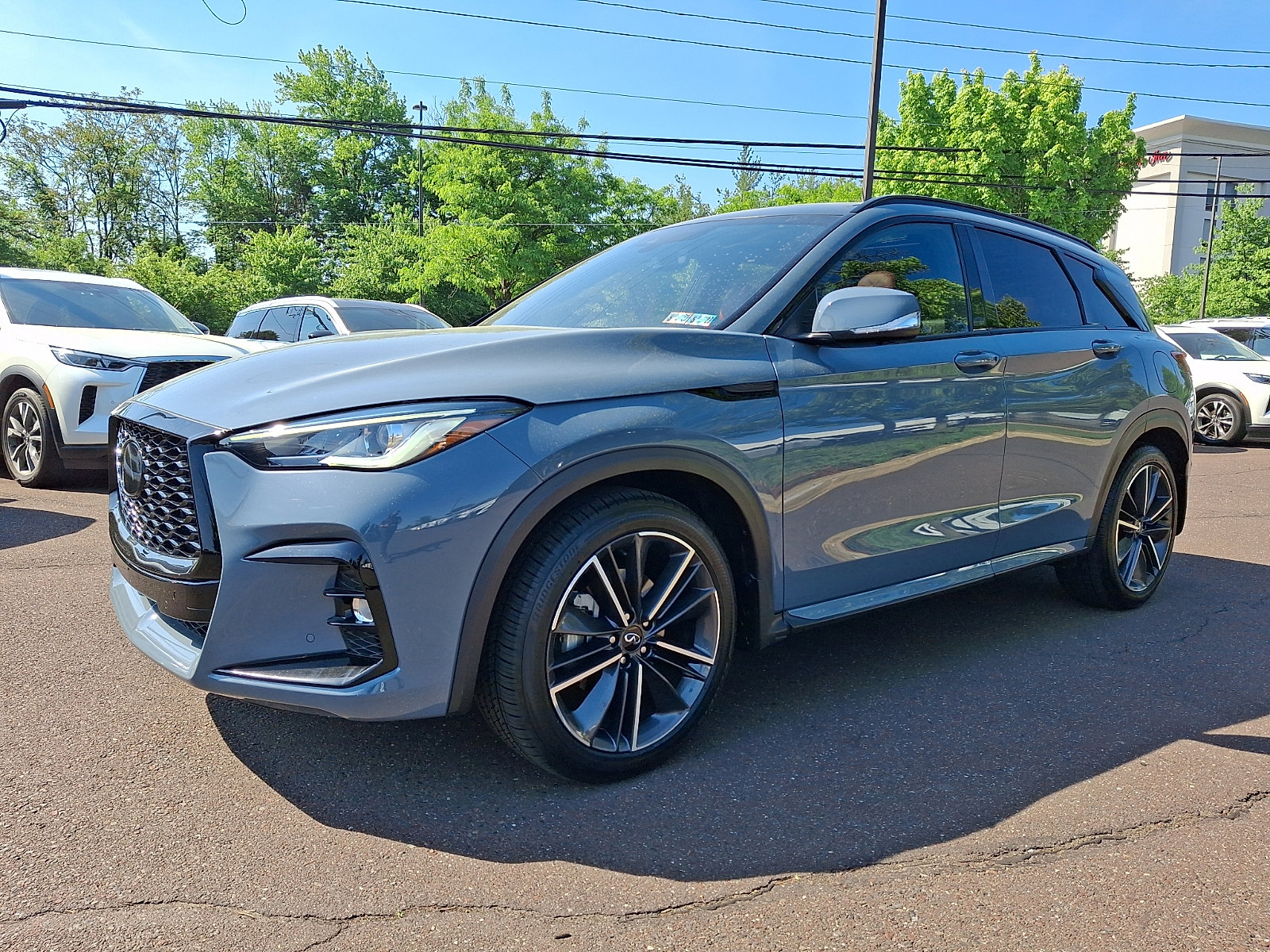 Certified 2023 INFINITI QX50 Sport w/ Cargo Package FWD image 3