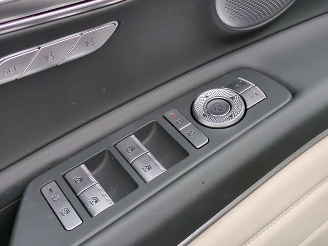 Used 2026 Genesis GV80 2.5T Advanced AWD/4WD image 13