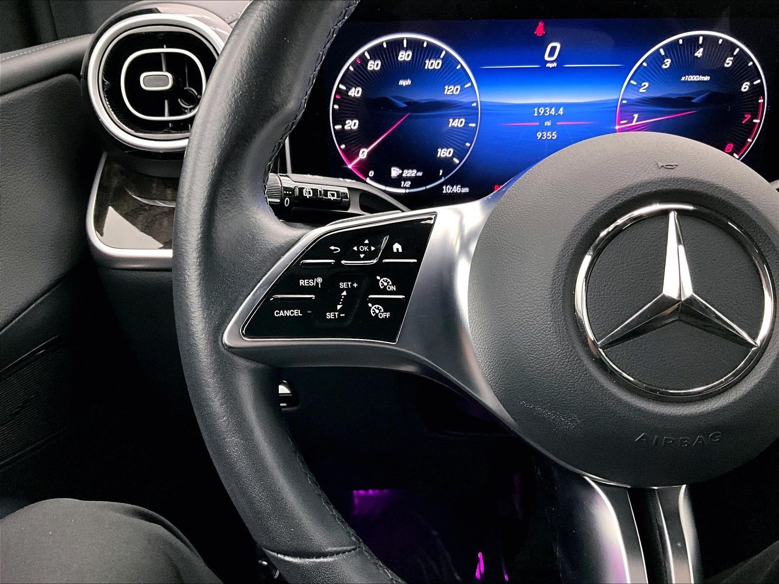 Certified 2025 Mercedes-Benz GLC 300 image 21