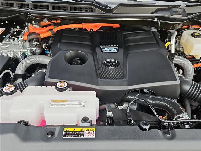 Used 2025 Toyota Tundra Platinum image 21