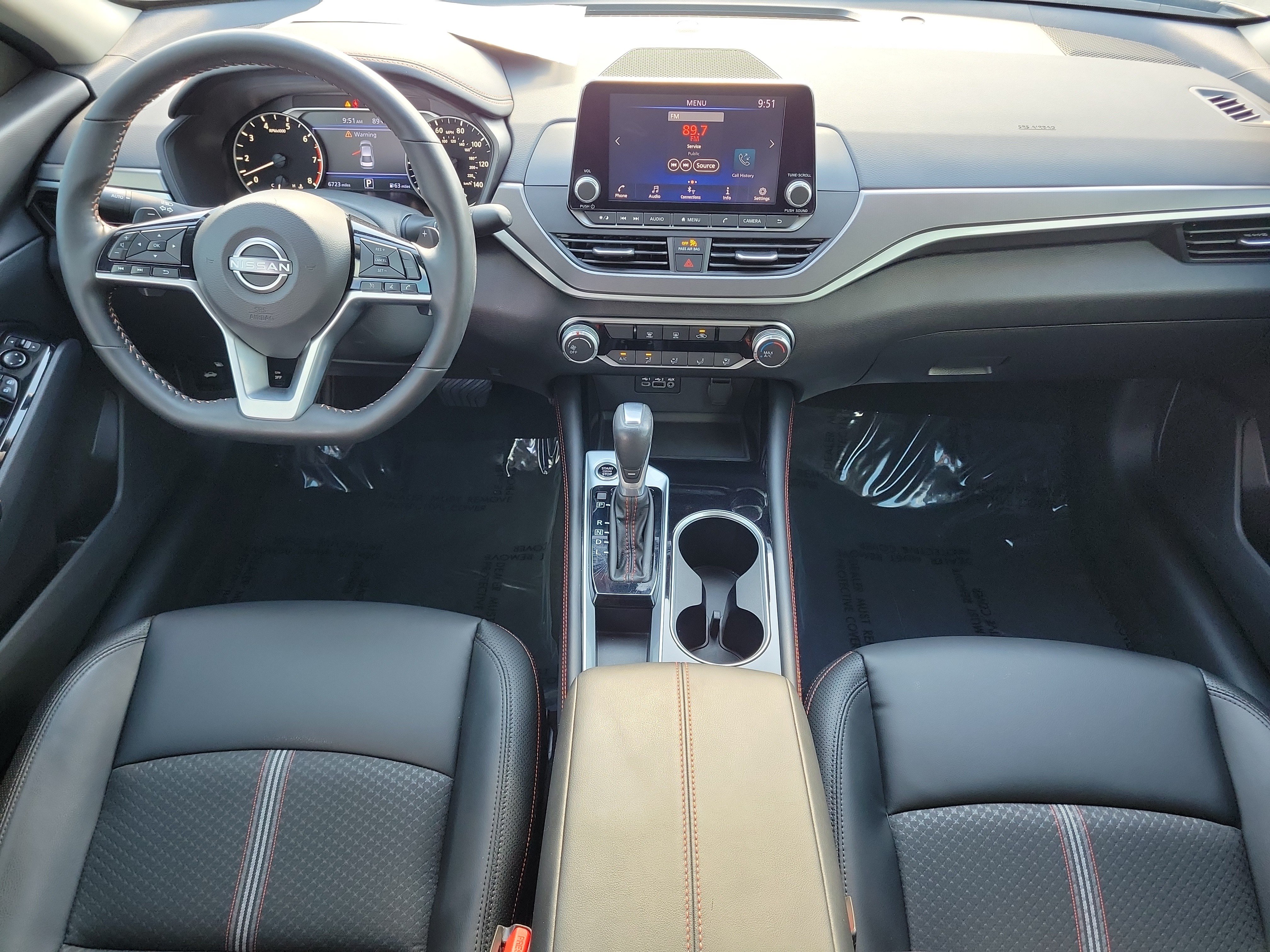 Used 2025 Nissan Altima 2.5 SR FWD image 12