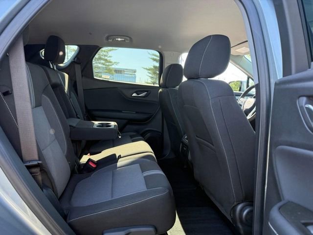 Used 2025 Chevrolet Blazer LT AWD/4WD image 11