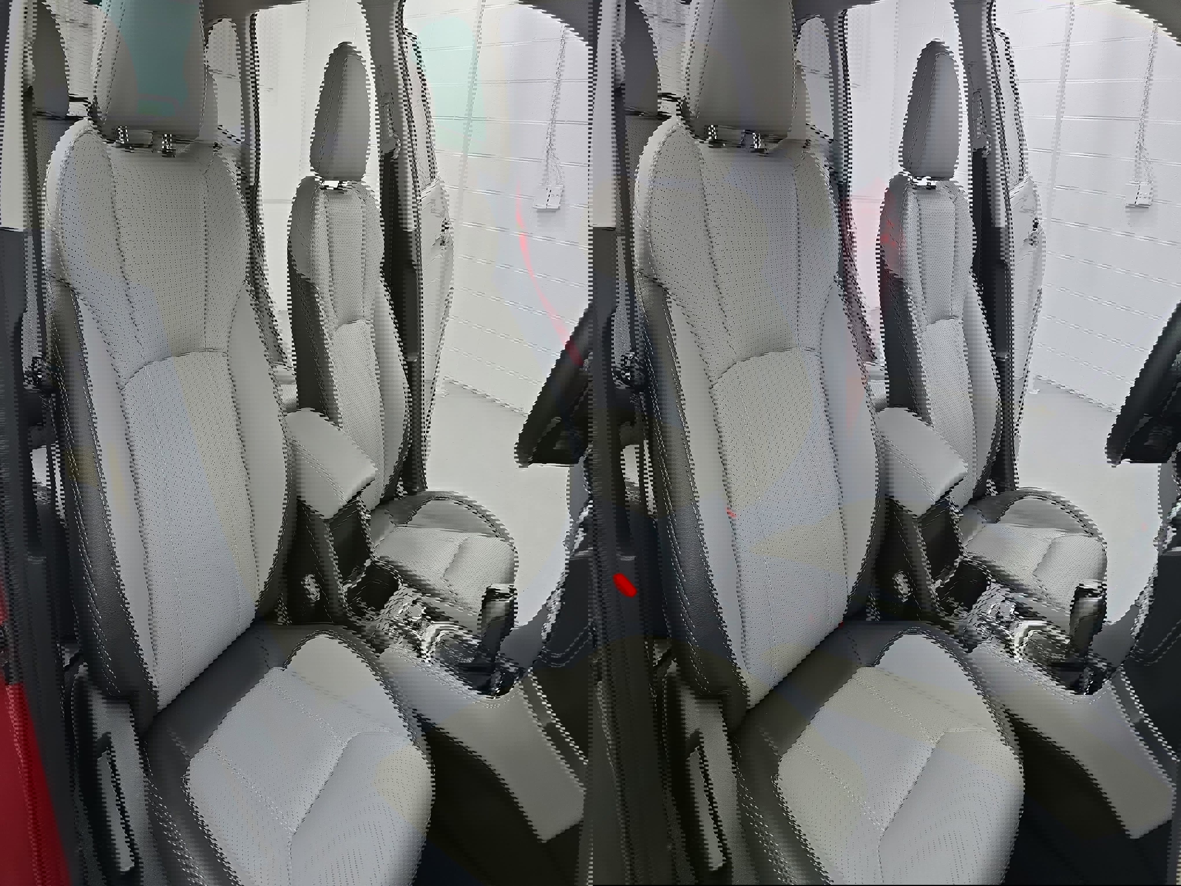 Used 2022 Subaru Forester Limited w/ Popular Package #2 image 10