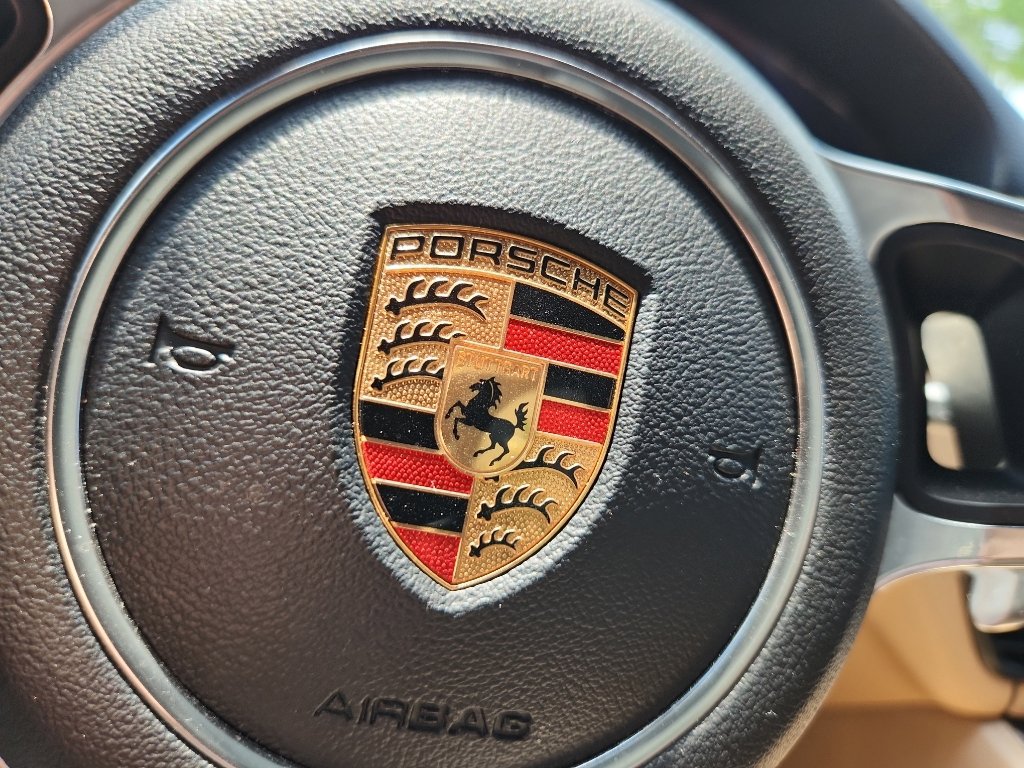 Certified 2020 Porsche Cayenne AWD/4WD image 21