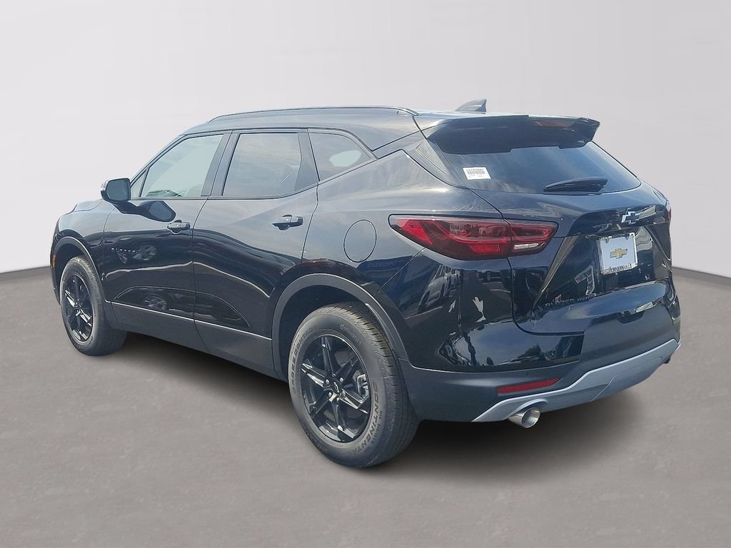 New 2026 Chevrolet Blazer LT w/ Midnight/Sport Edition AWD/4WD image 3