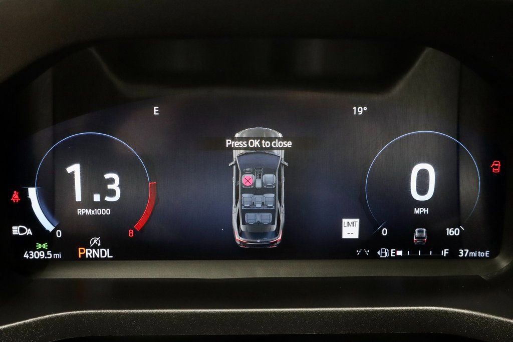 Certified 2025 Ford Explorer Active image 29