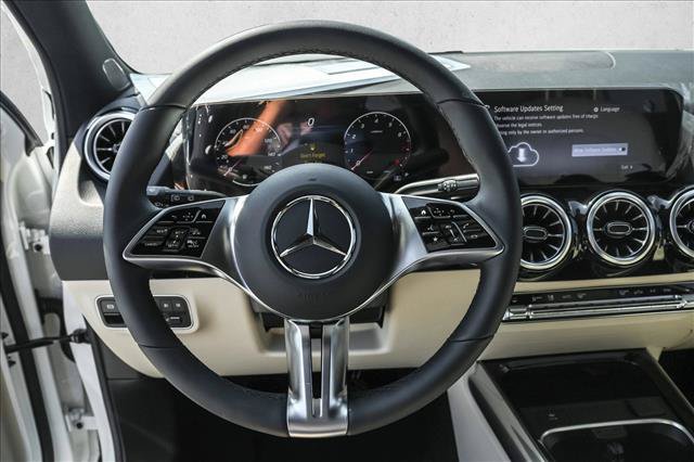 New 2026 Mercedes-Benz GLA 250 4MATIC image 15