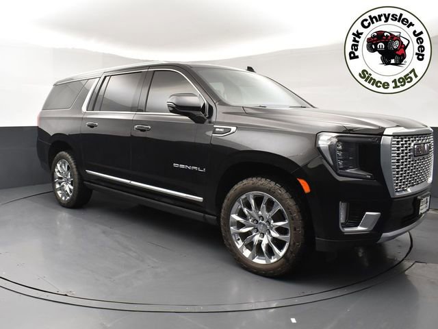 Used 2021 GMC Yukon XL Denali AWD/4WD image 1