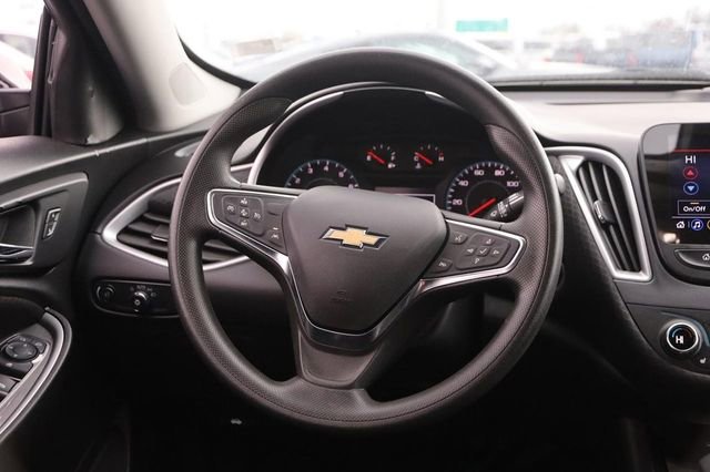 Used 2024 Chevrolet Malibu LT image 23