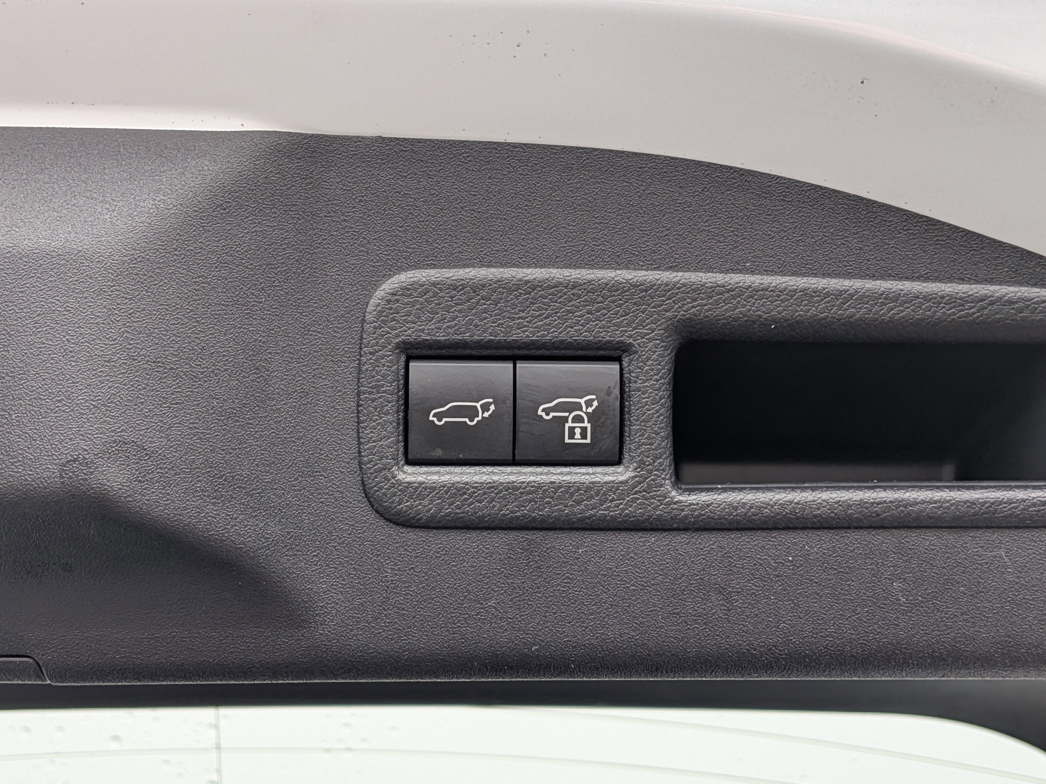 Used 2024 Subaru Solterra Touring w/ Touring Package image 27