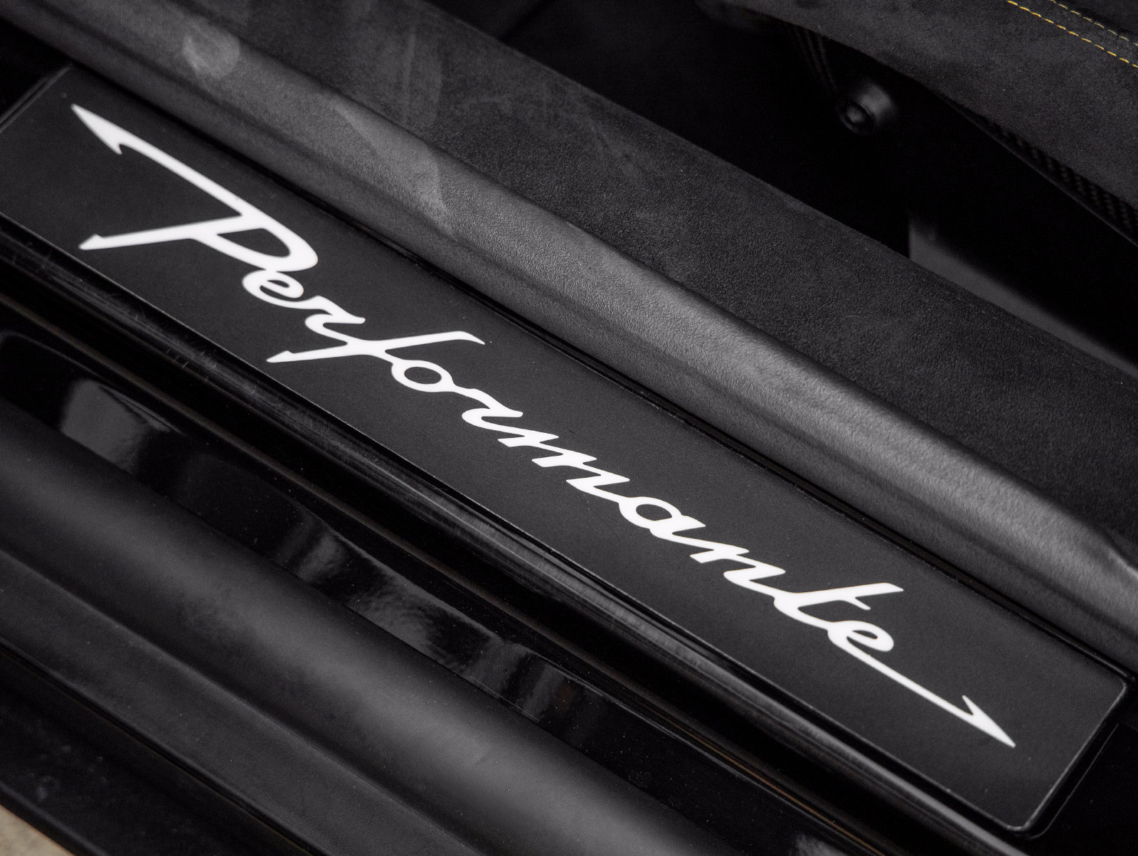 Used 2012 Lamborghini Gallardo LP 570-4 Performante AWD/4WD image 29