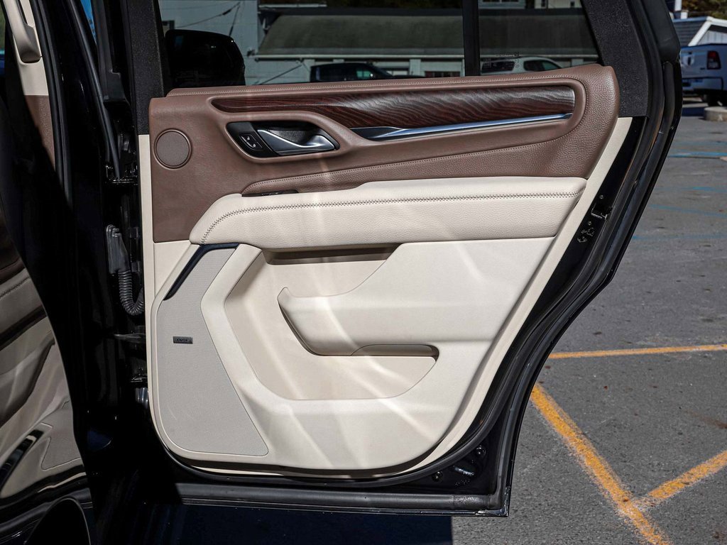 Used 2022 GMC Yukon Denali image 14