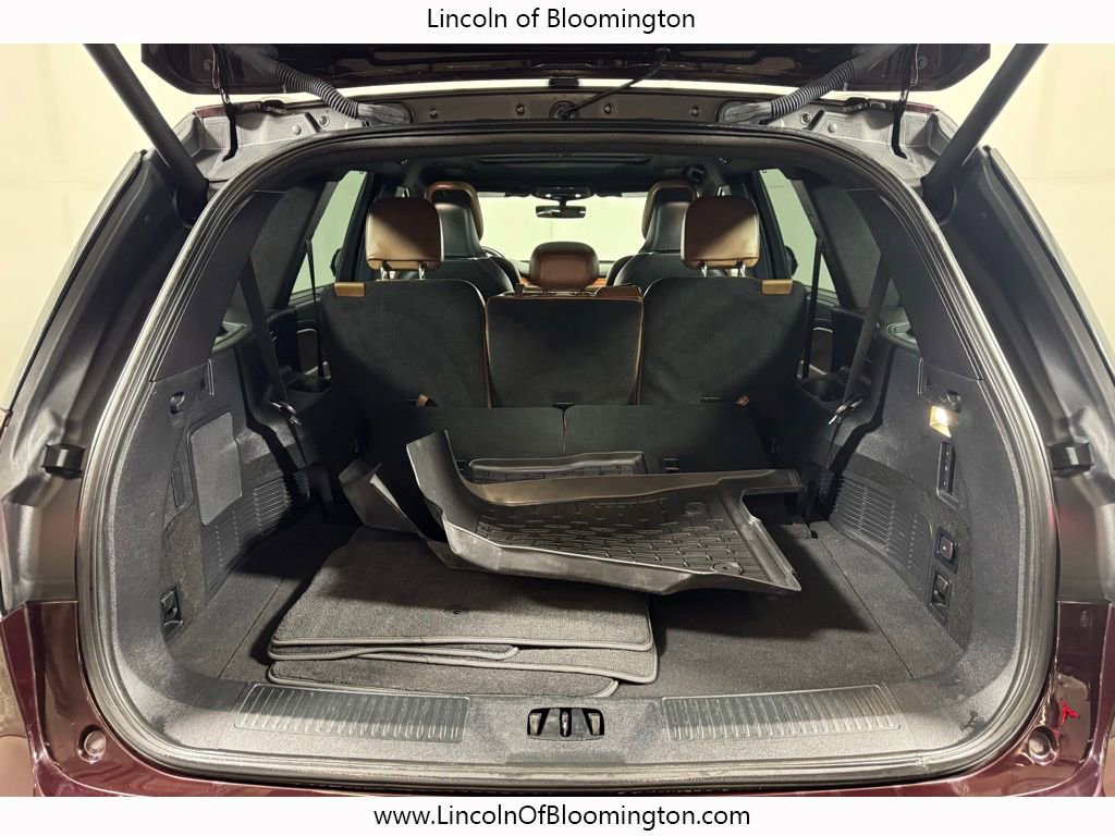 Certified 2023 Lincoln Aviator Grand Touring w/ Equipment Group 301A AWD/4WD image 28