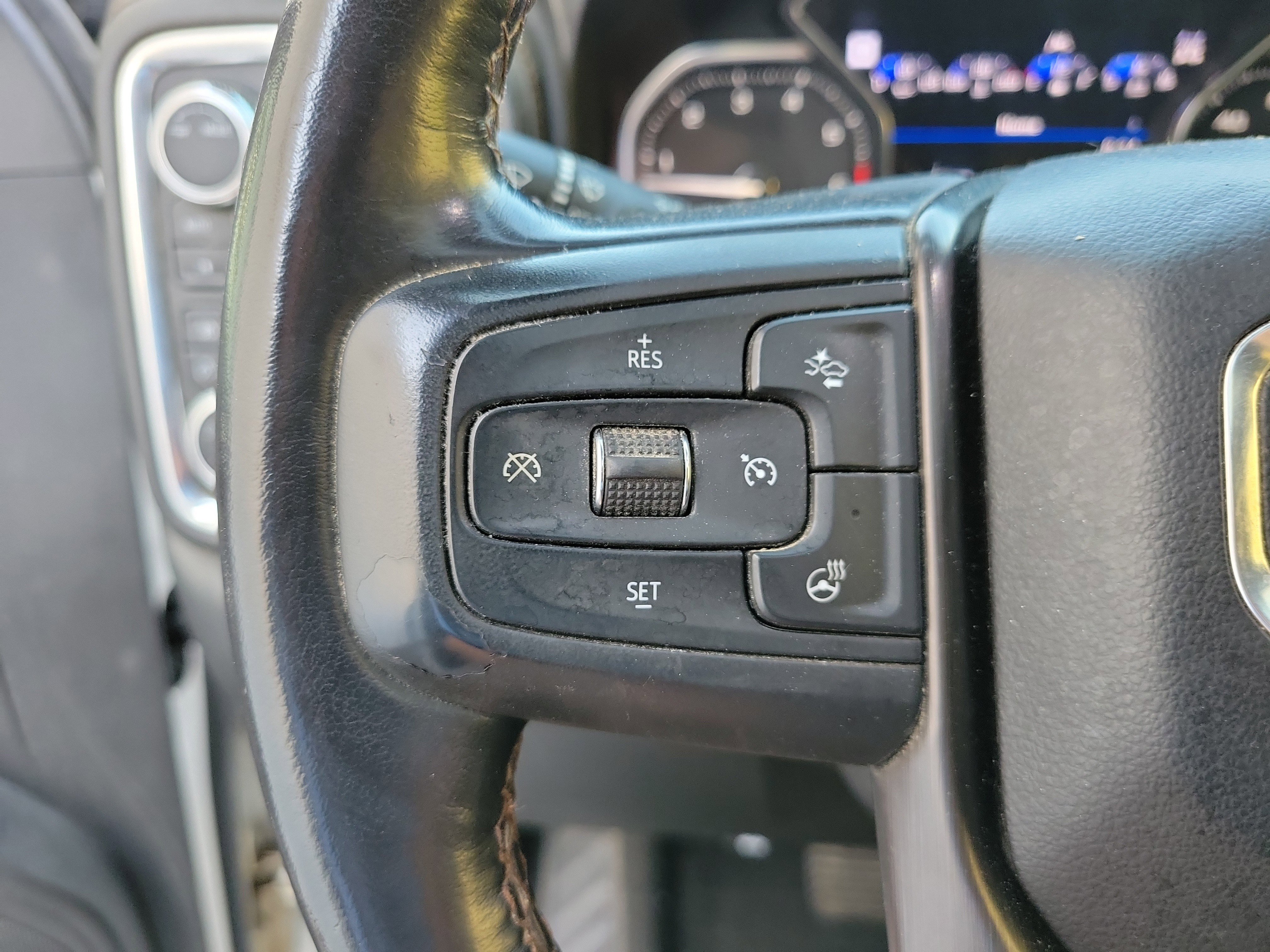 Used 2022 GMC Sierra 1500 AT4 w/ AT4 Premium Package image 20