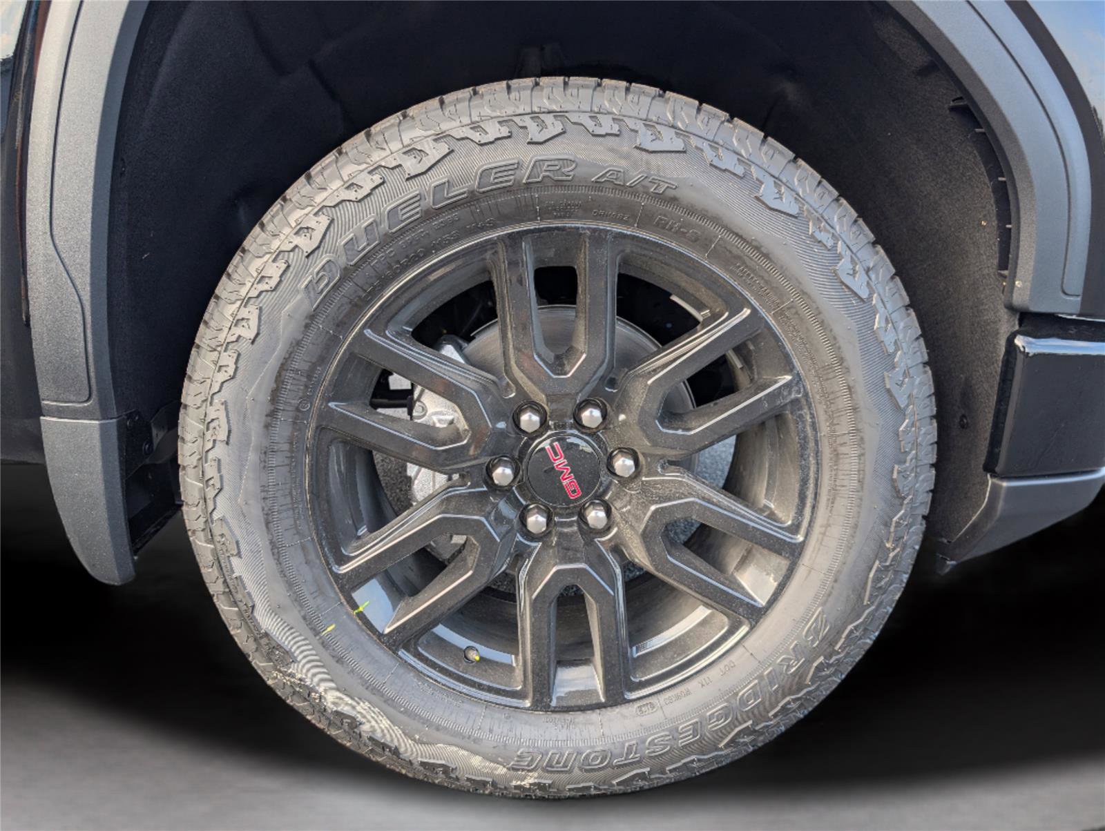 New 2026 GMC Sierra 1500 Elevation AWD/4WD image 40