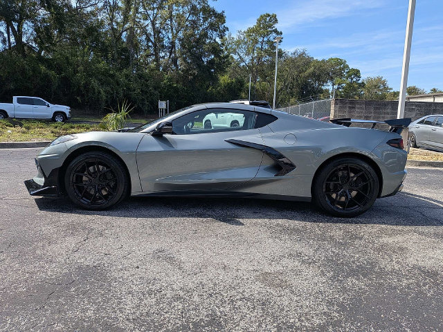 Used 2022 Chevrolet Corvette Stingray Preferred Cpe w/ Z51 Performance Package RWD image 2
