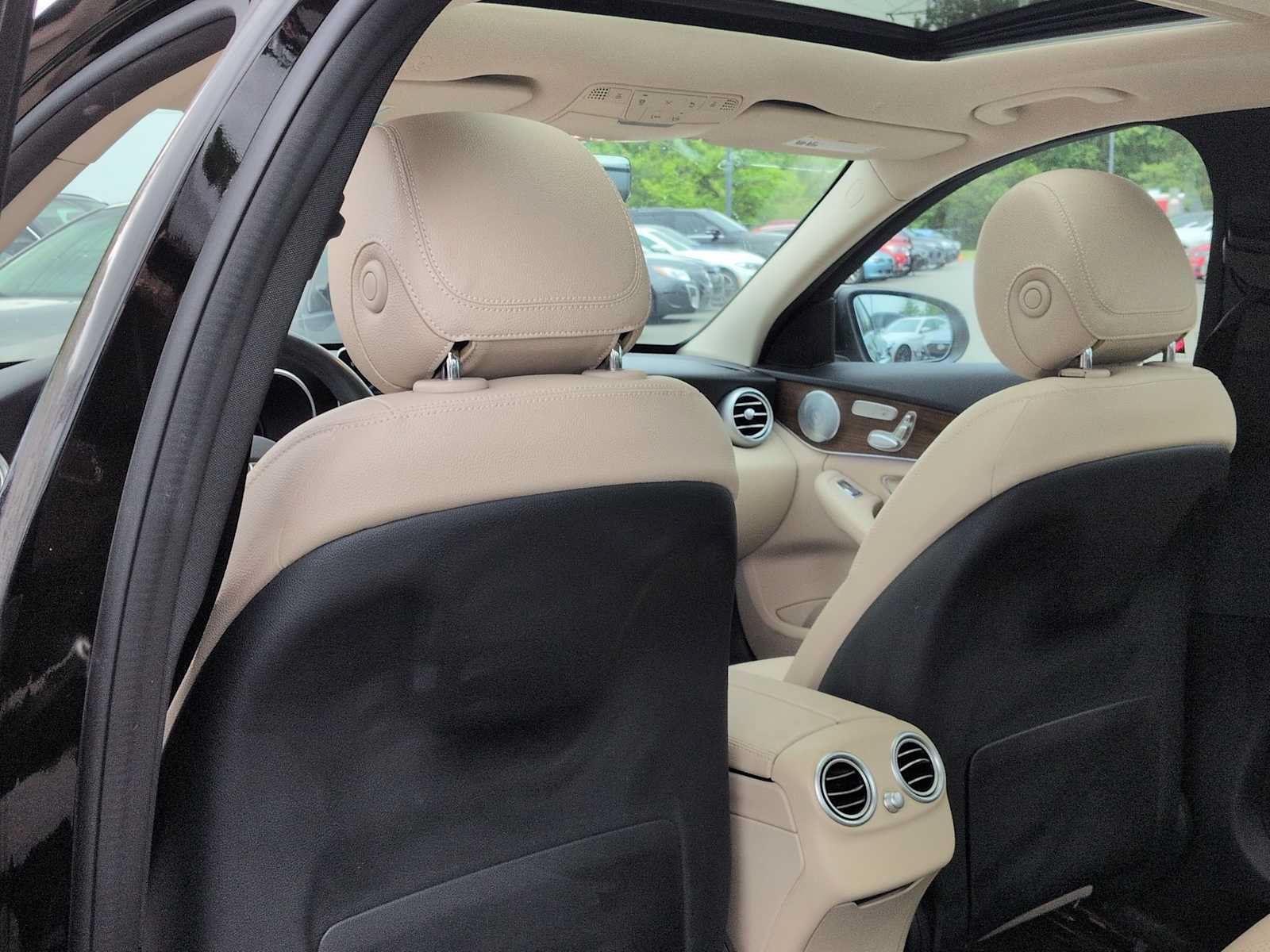 Used 2021 Mercedes-Benz C 300 4MATIC Sedan image 19