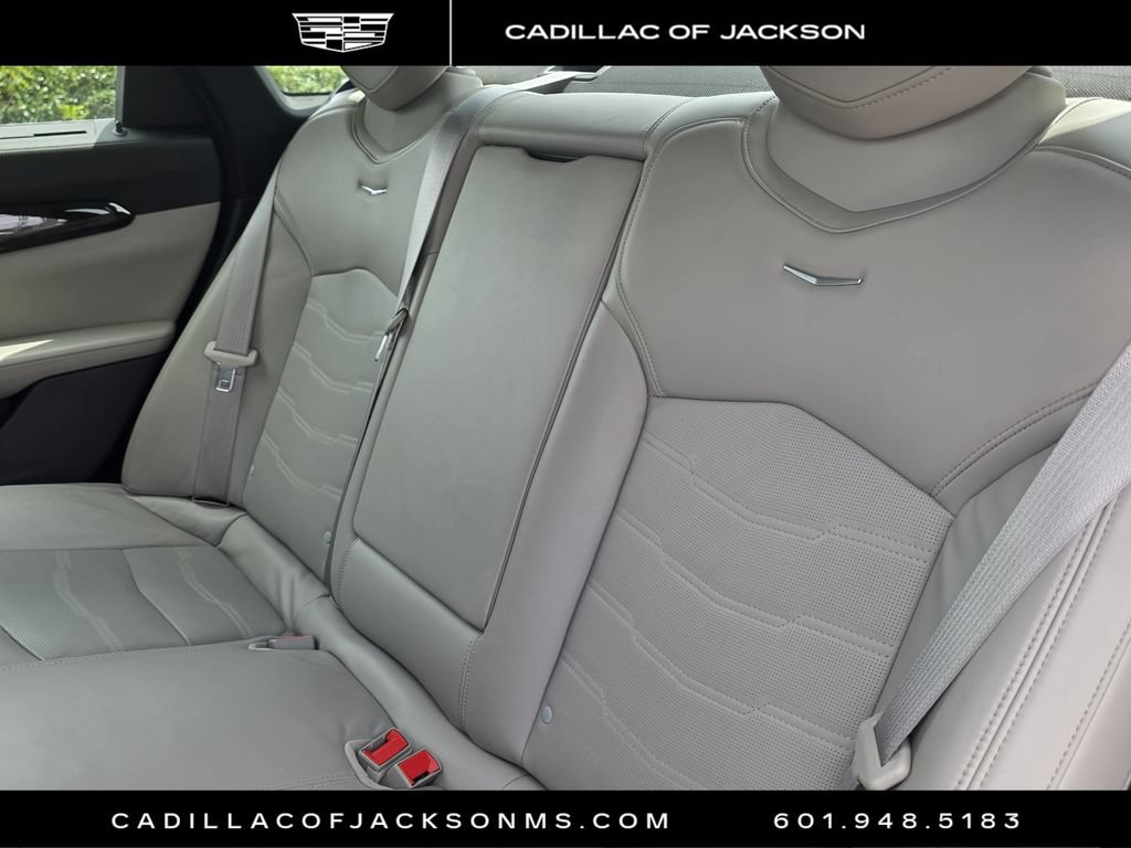 Used 2018 Cadillac CT6 Luxury w/ Active Chassis Package AWD/4WD image 29