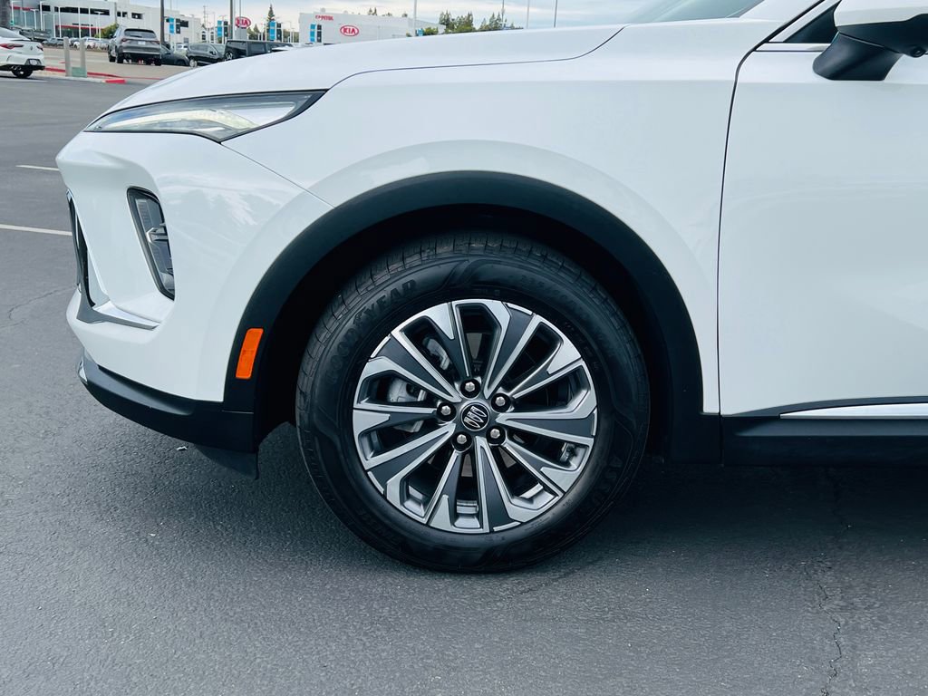 Used 2025 Buick Envision Preferred image 5