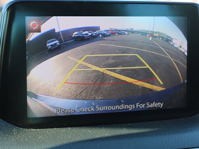 Used 2018 MAZDA MAZDA3 Touring FWD image 11