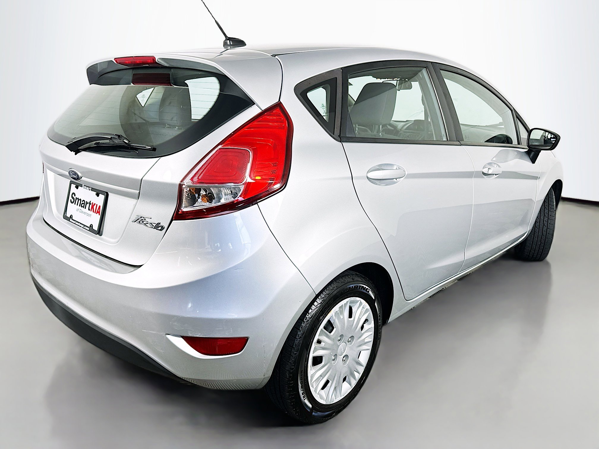 Used 2014 Ford Fiesta S FWD image 7