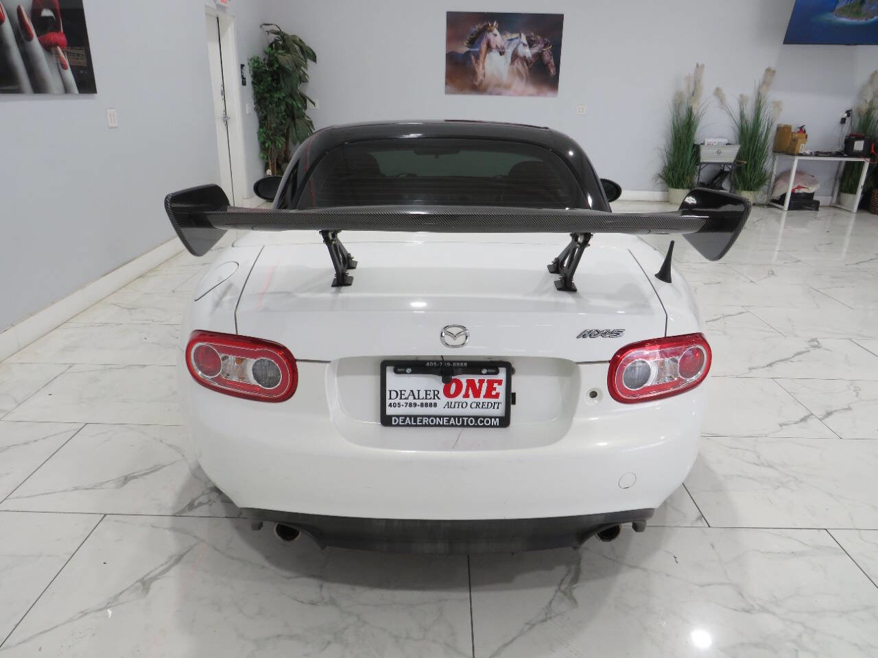 Used 2015 MAZDA MX-5 Miata Club RWD image 7