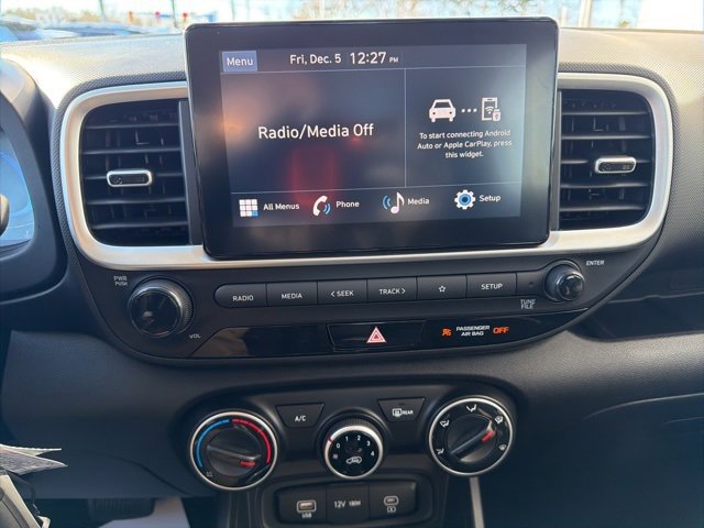 Certified 2026 Hyundai Venue SE image 23