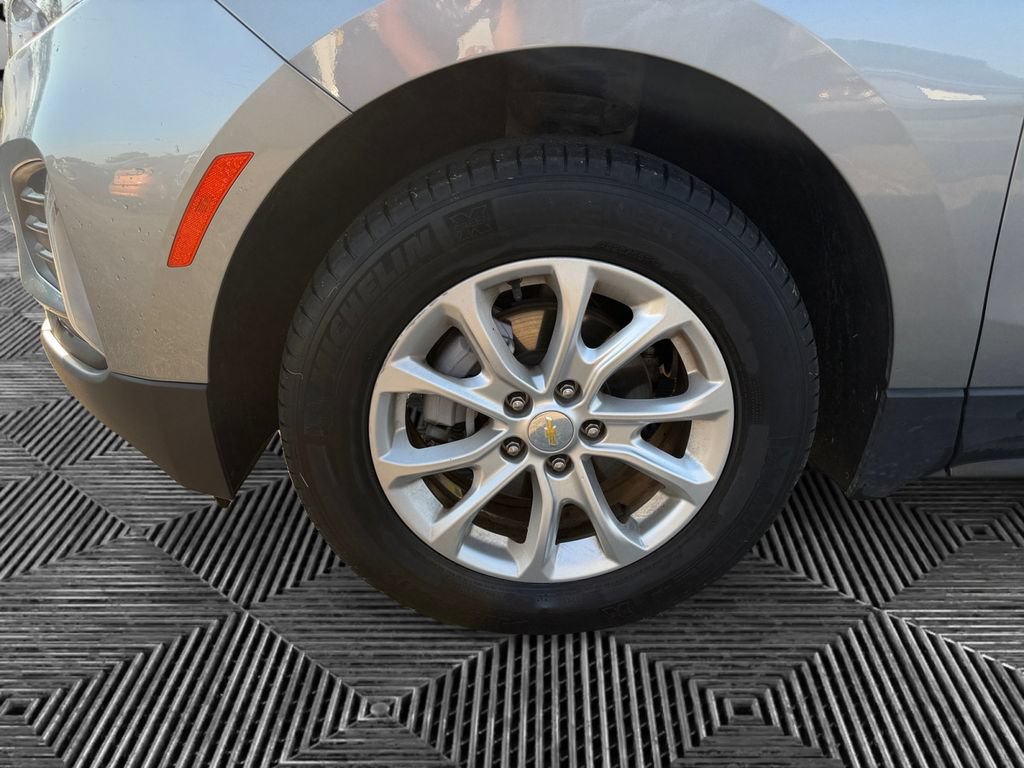 Used 2024 Chevrolet Equinox LT AWD/4WD image 15
