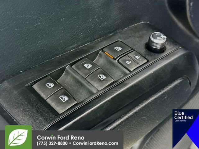 Used 2018 Toyota Tacoma SR AWD/4WD image 20
