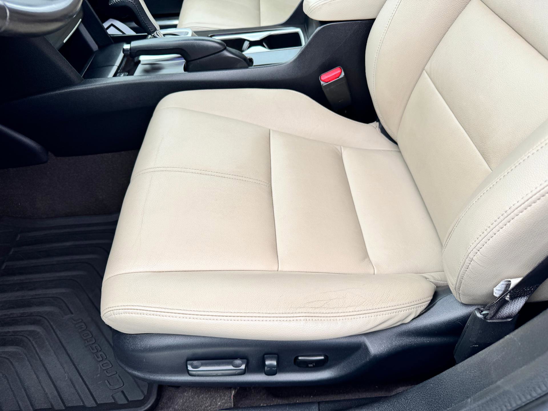 Used 2013 Honda Crosstour EX-L image 11