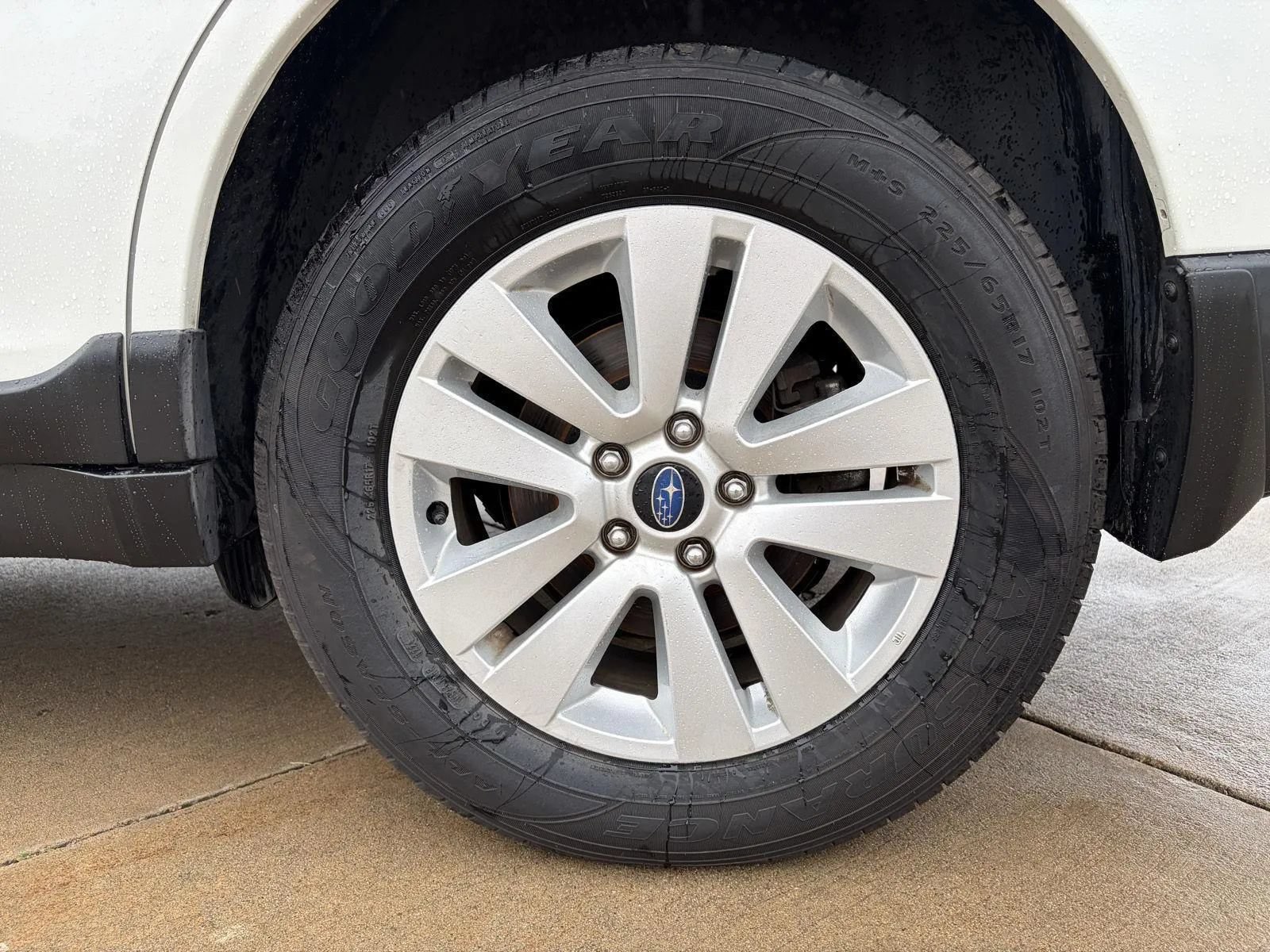 Used 2018 Subaru Outback 2.5i Premium AWD/4WD image 9