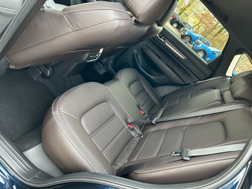 New 2025 MAZDA CX-5 Signature image 26