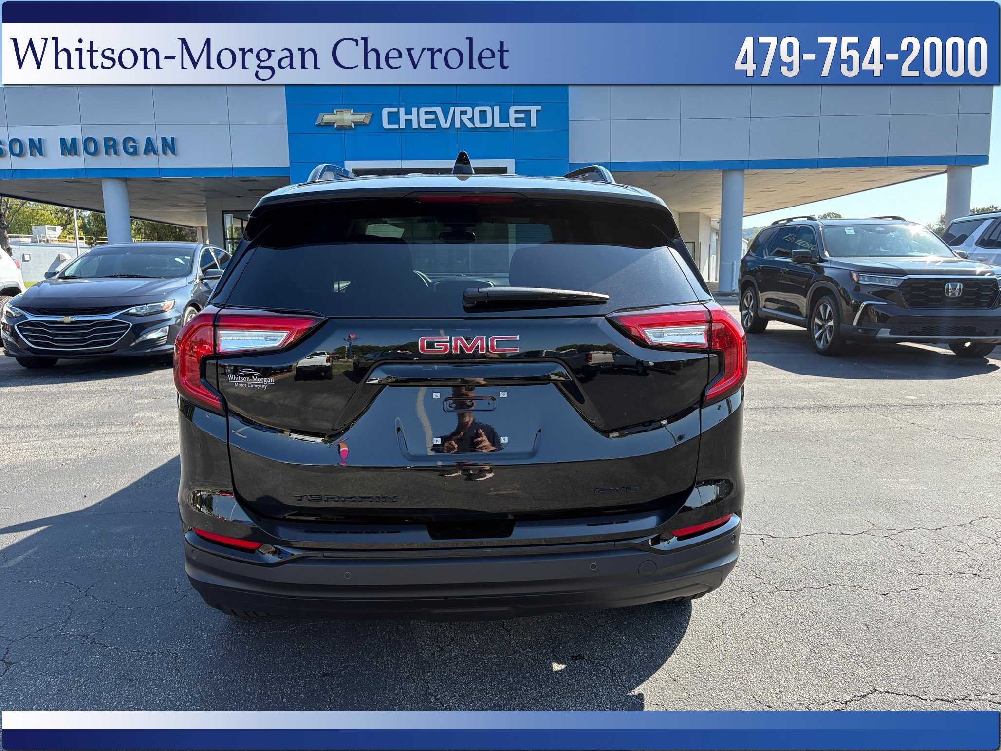Used 2024 GMC Terrain SLE w/ Driver Convenience Package AWD/4WD image 6