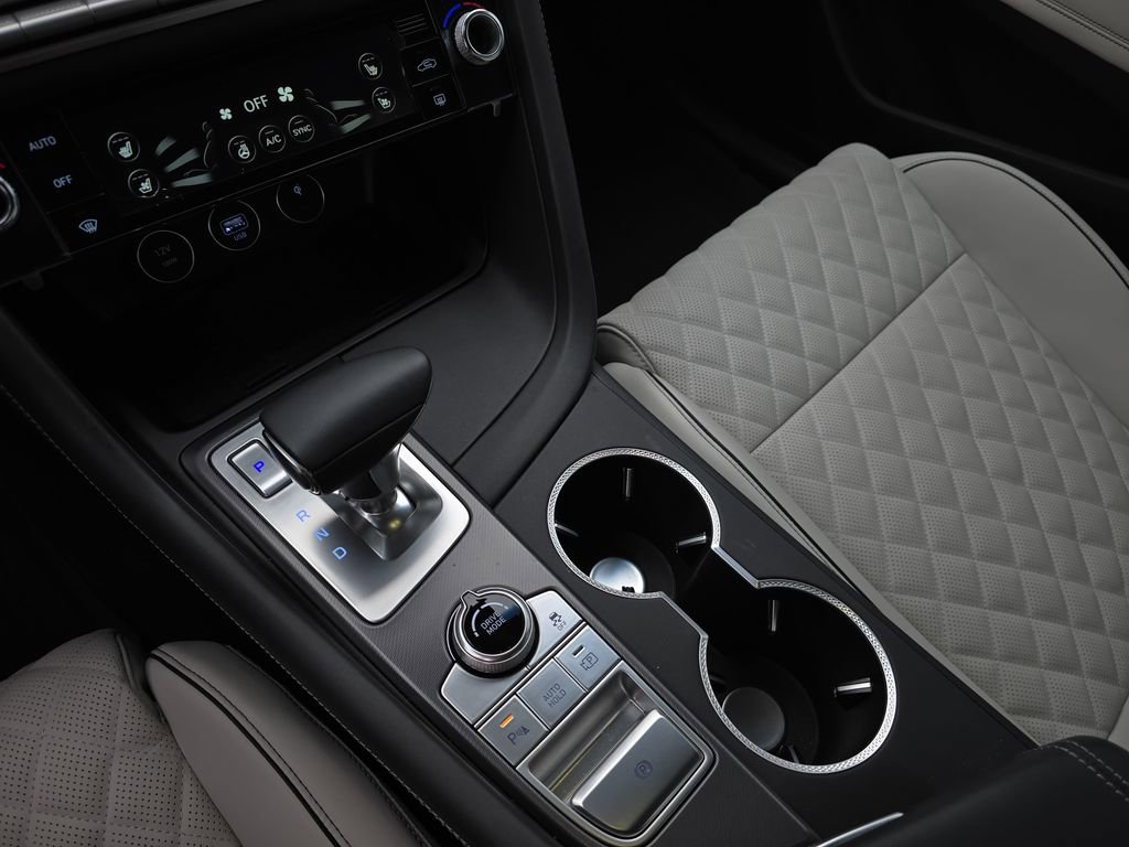 Used 2025 Genesis G70 3.3T Advanced w/ Sport Prestige Package image 25