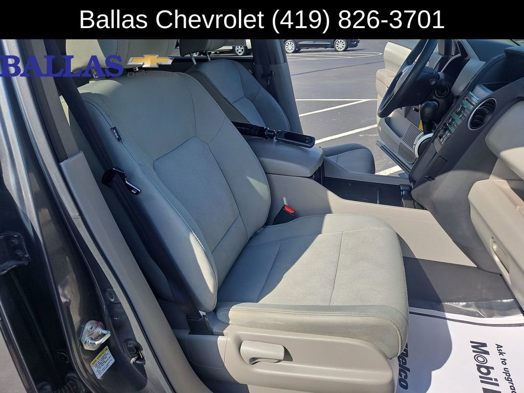 Used 2011 Honda Pilot LX image 29