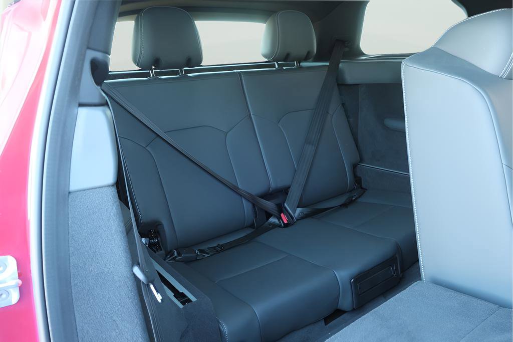 New 2024 VinFast VF 9 Plus image 22