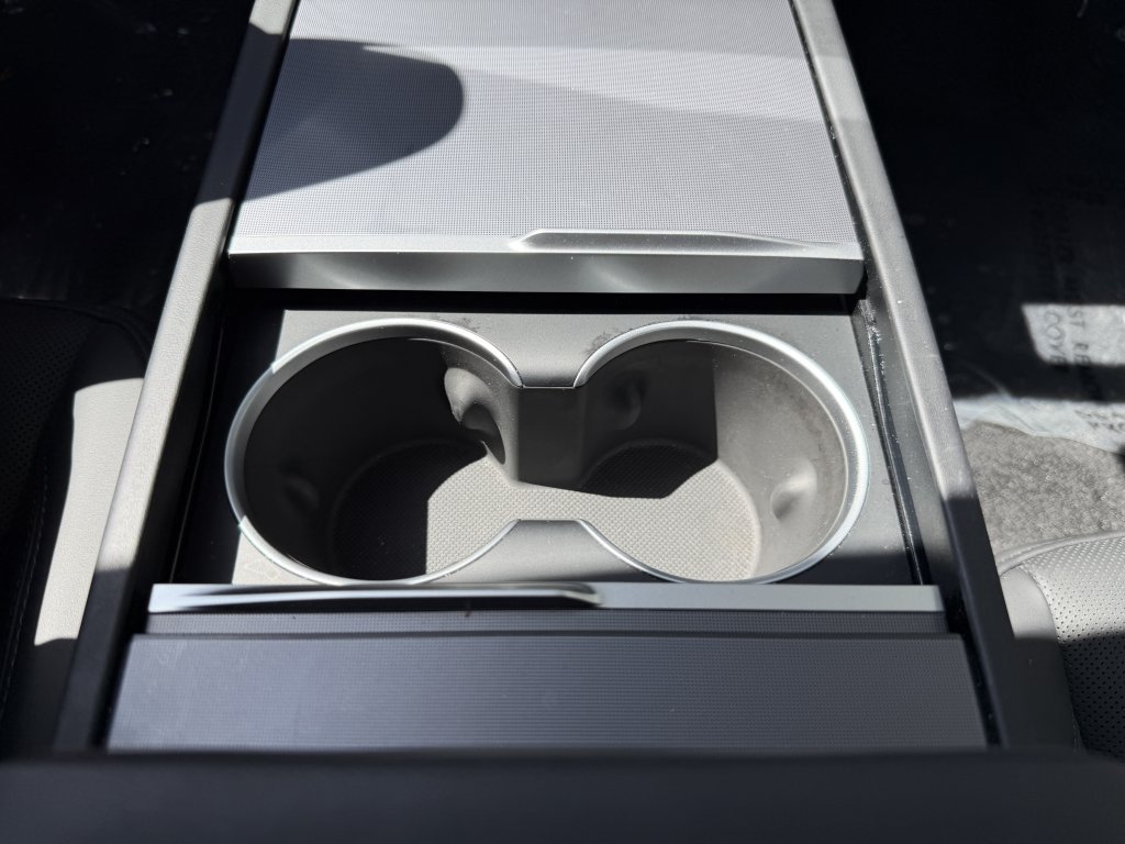 Used 2025 Tesla Model 3 Long Range RWD image 31